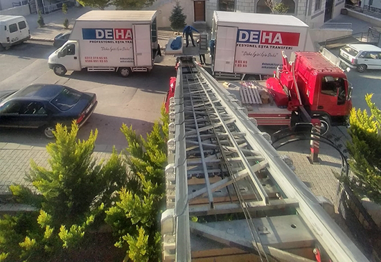 Nallıhan Evden Eve Nakliyat İçin Asansör Hizmeti